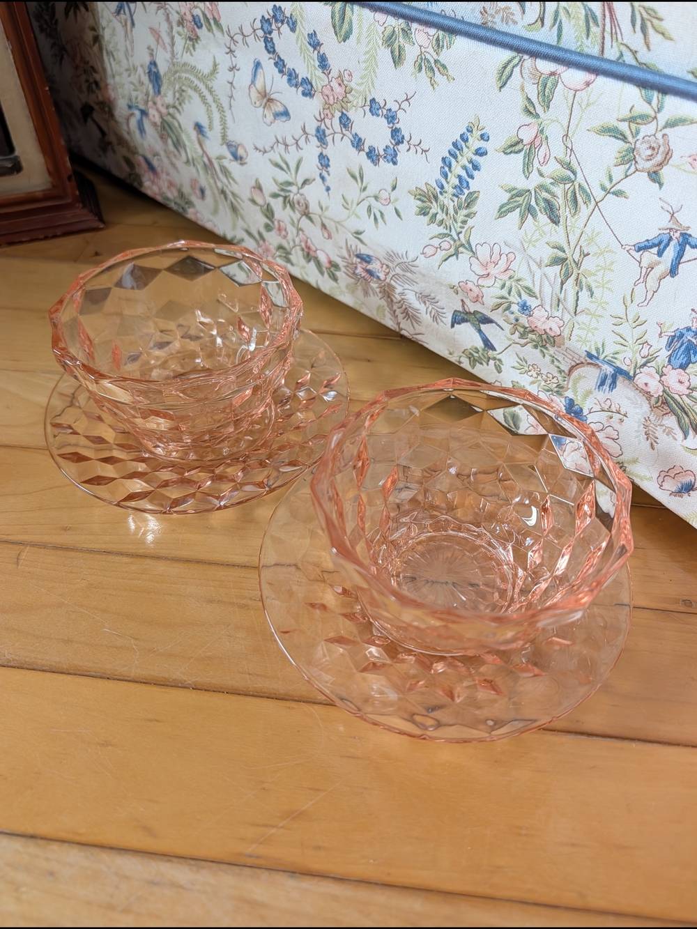 Vintage Pink Pressed Glass Dessert Bowls with Saucers - Picture 2 of 7